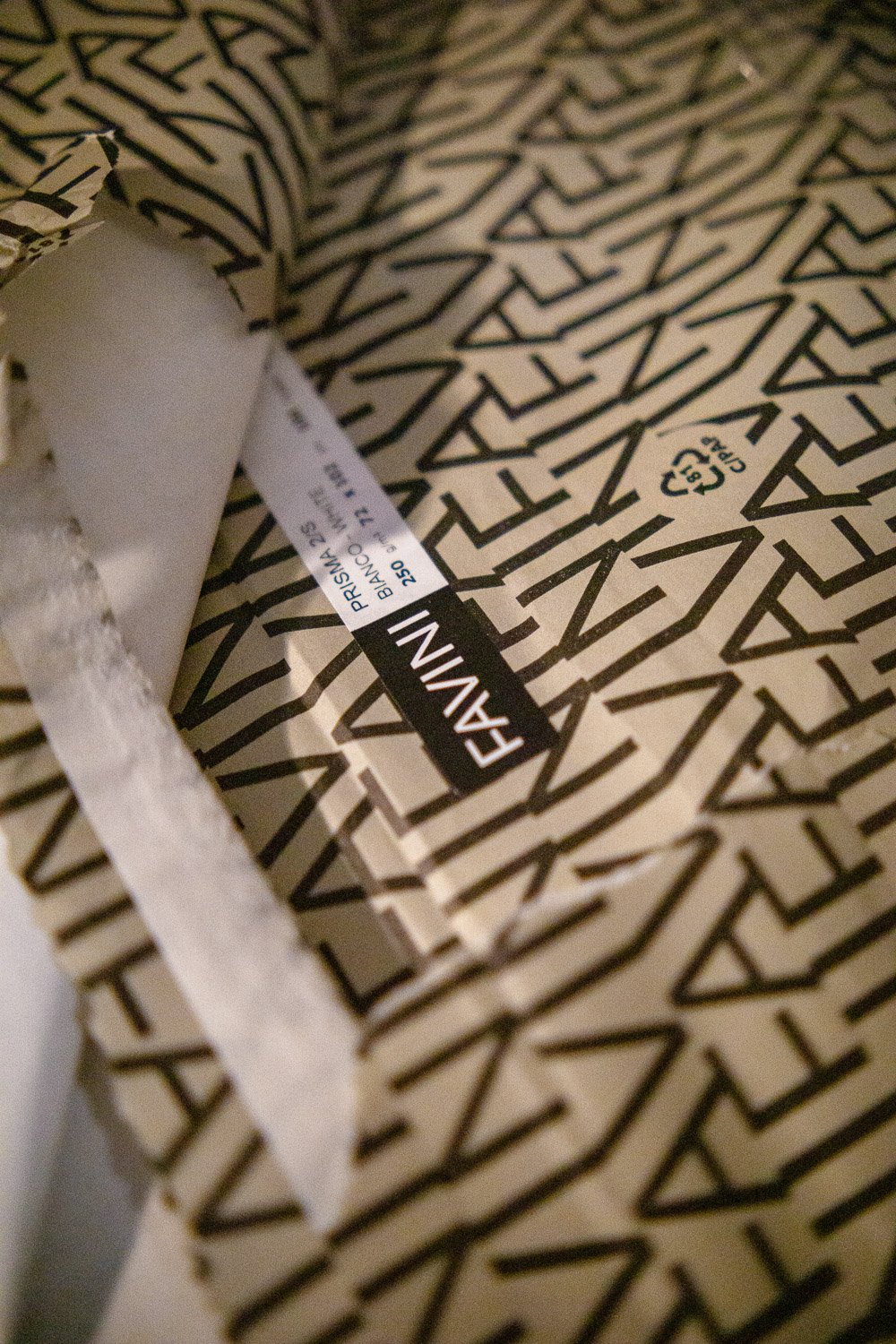 Strumenti di lavoro – Graphoenicks Craft Studio
